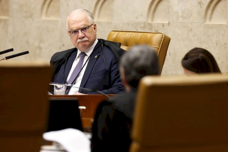 Fachin suspende decisões de Mendonça e Dino e mantém Andrei Rodrigues na chefia da PF