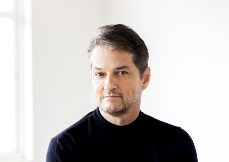 Marcelo Serrado fala sobre luto, envelhecimento e livro sobre batalha contra crises de pânico: 'É apavorante'