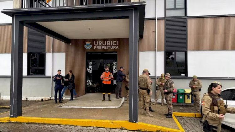 Buscas por helicóptero que desapareceu em SC com cantor Rick seguem com drone térmico
