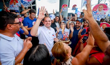 Banzeiro do 44 toma as ruas de Manaus na reta final da campanha
