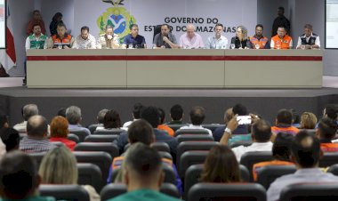 Governo do Amazonas reúne prefeitos e reforça articulação para combater queimadas e enfrentar a estiagem