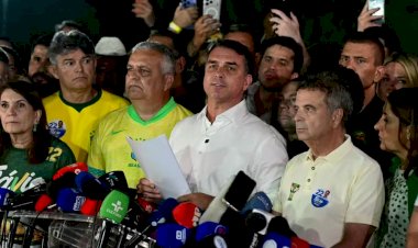 TSE rebate Flávio e diz que é 'falsa' informação de que fiscais do PL foram expulsos de sala-cofre