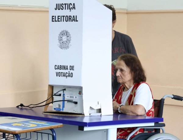 TSE anuncia alteração de 4.352 locais de votação para o segundo turno