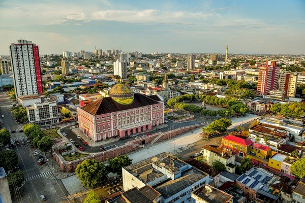 Aniversário de Manaus: descubra lugares históricos e passeios para fazer na cidade